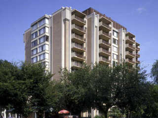 Columbia Plaza